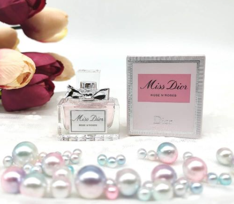 DIOR 迪奧 Miss Dior ROSE 漫舞玫瑰女性淡香水5ML 