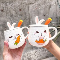 手繪風卡通兔子馬克杯 胡蘿蔔攪拌拌 400ml水杯